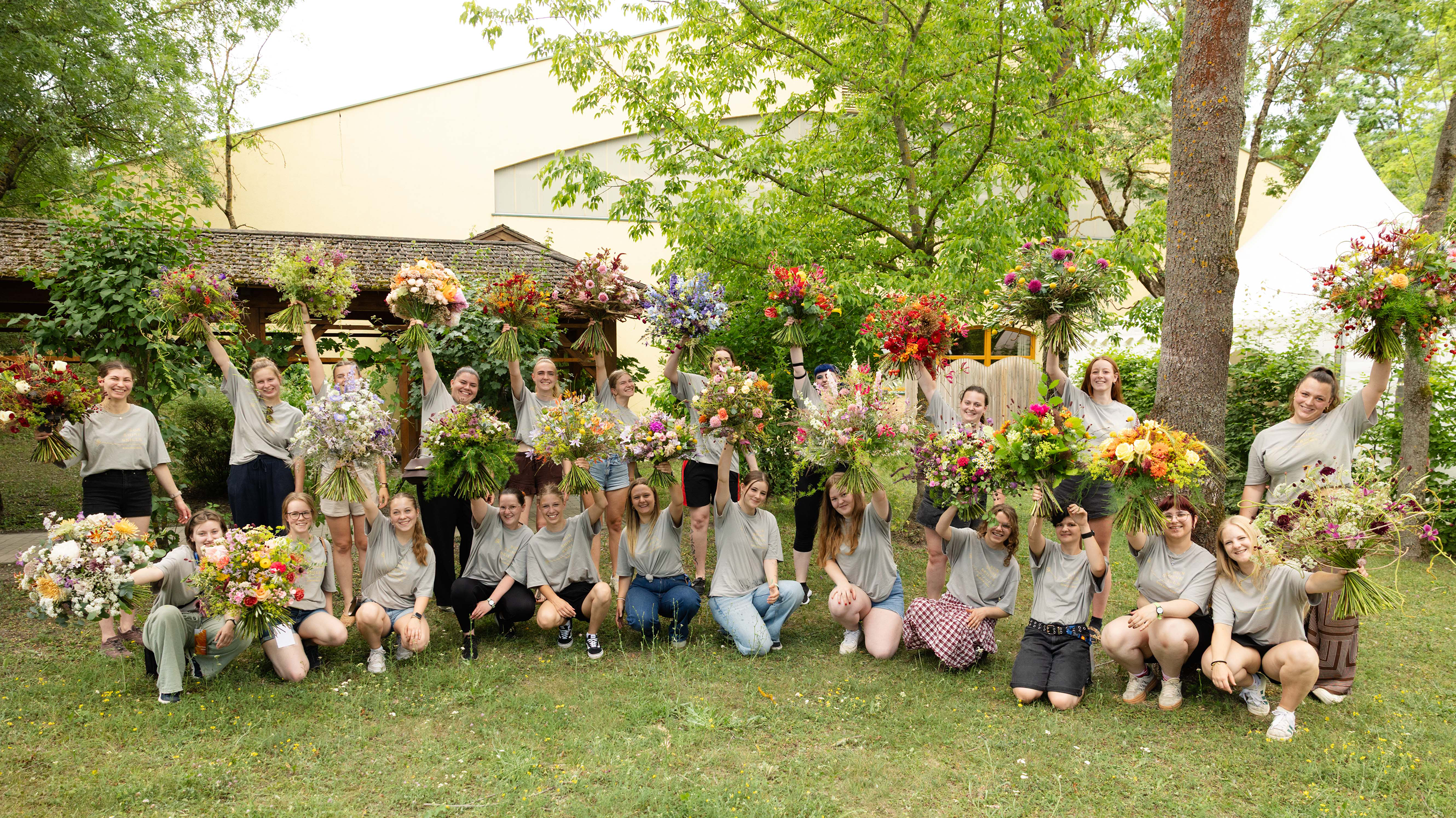 Bundeslehrlingswettbewerb Florist:innen im Burgenland Gruppenfoto