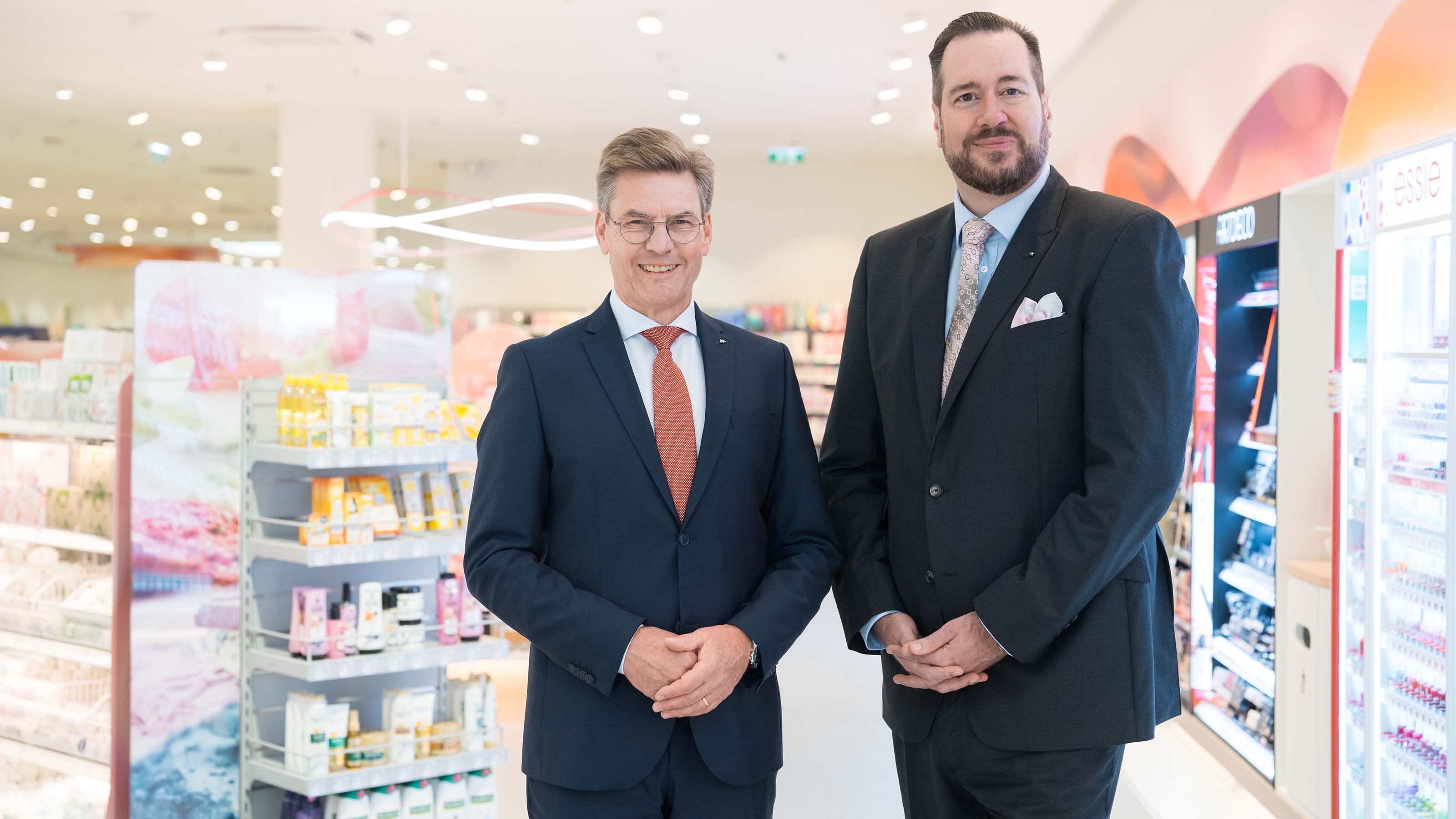 Präsentierten die Ergebnisse des Geschäftsjahres 2024/25: die Geschäftsführer Thomas Köck und Harald Bauer. 