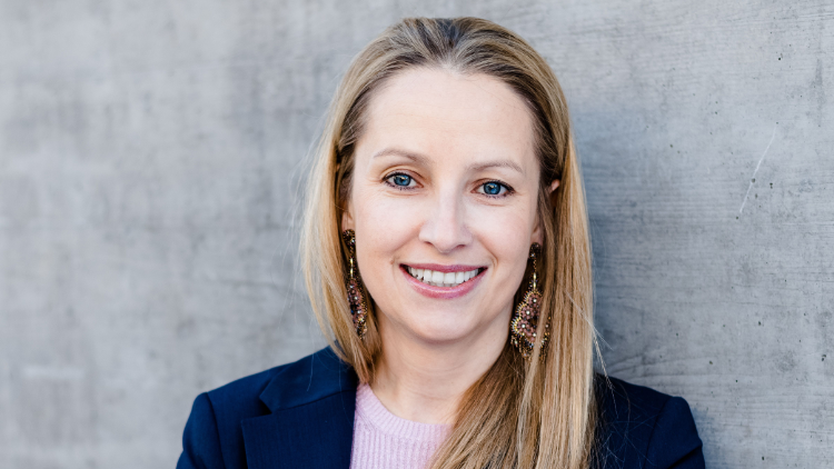 Porträt von Mag. Sabine Wagner 