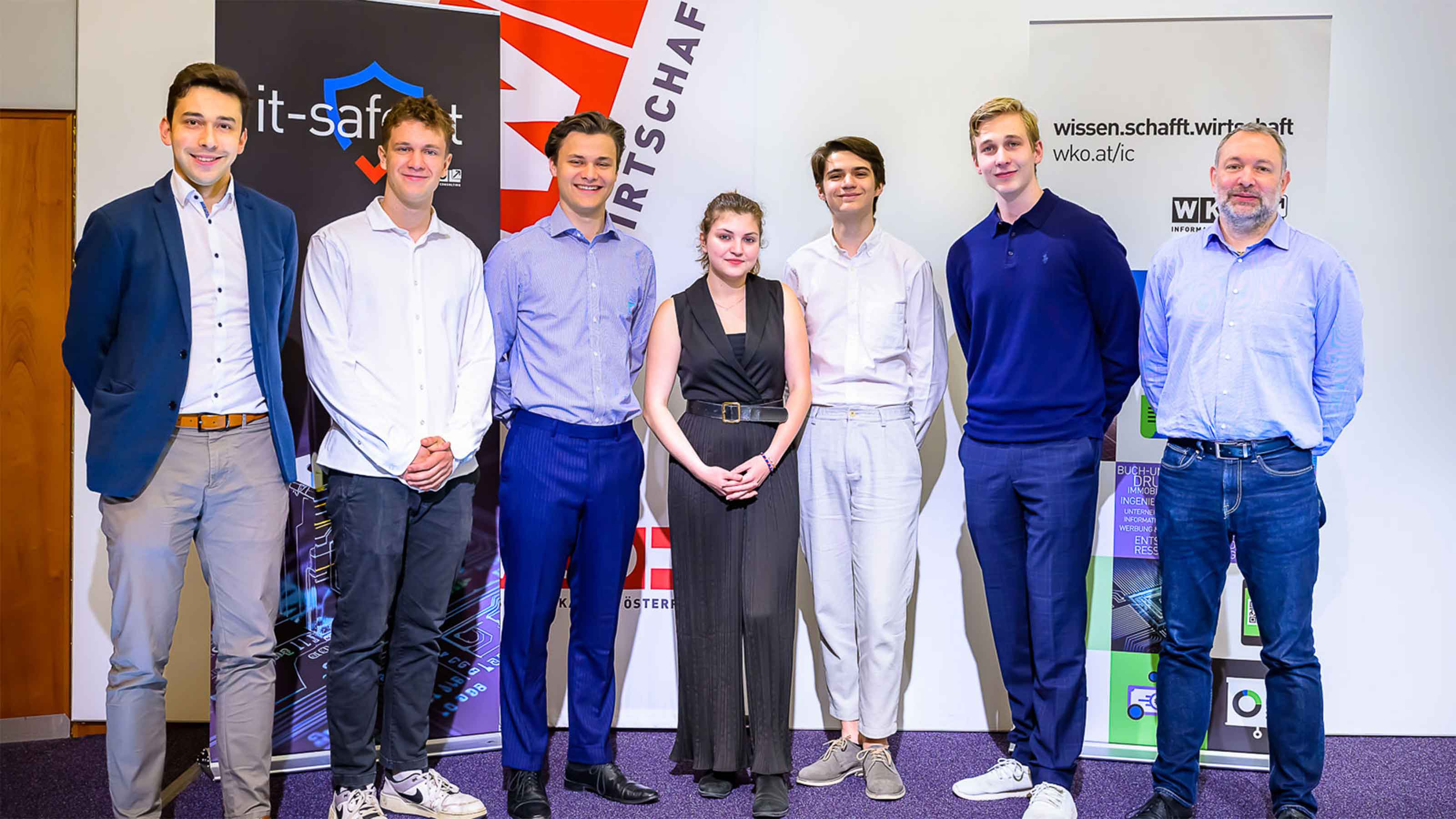 Teilnehmer der Veranstaltung "Künstliche Intelligenz – Rechtliche Rahmenbedingungen & Praxisfälle"