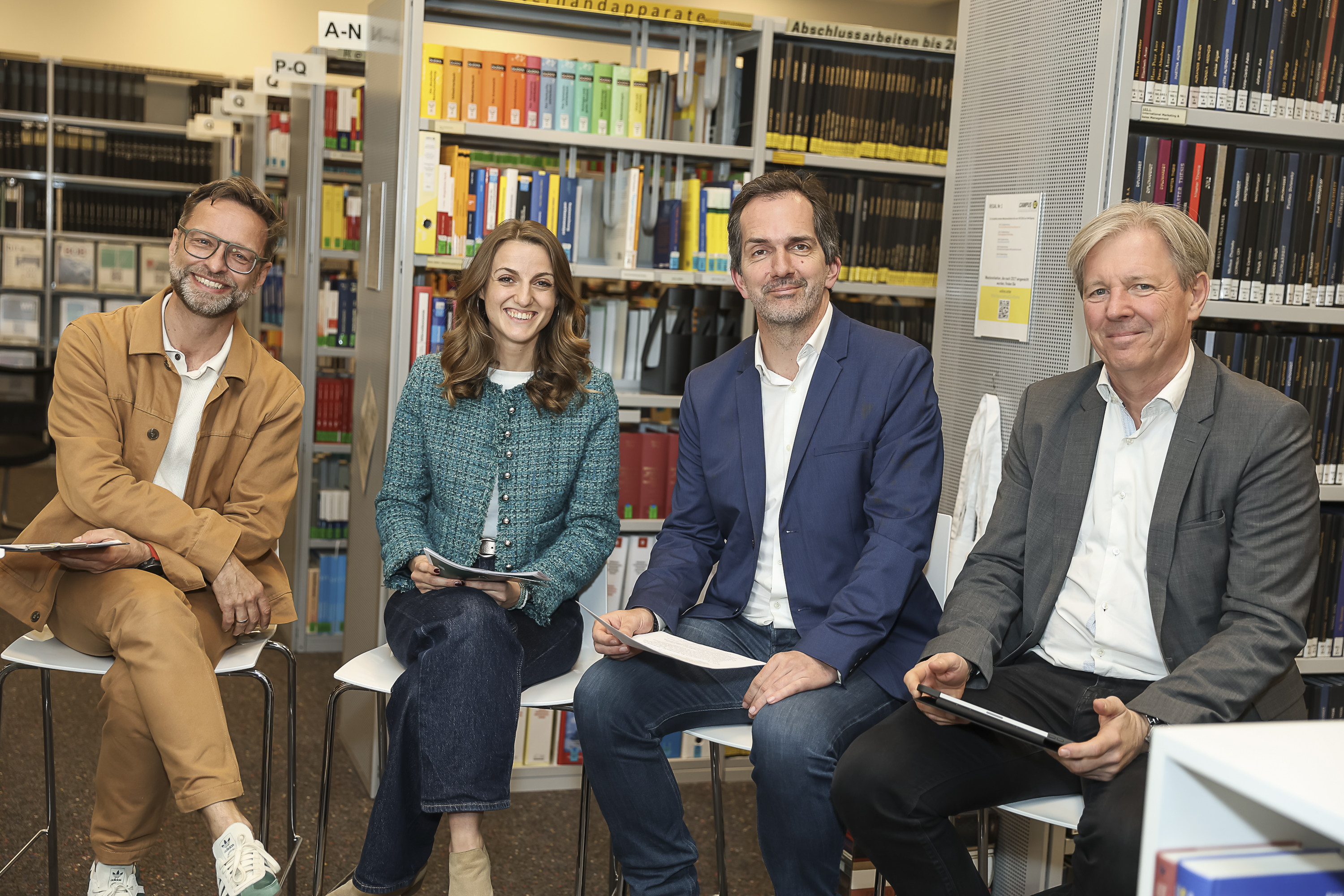 Die Analyse: Thomas Zenz, Andrea Jerkovic, Tobit Schweighofer und Roland Reischl