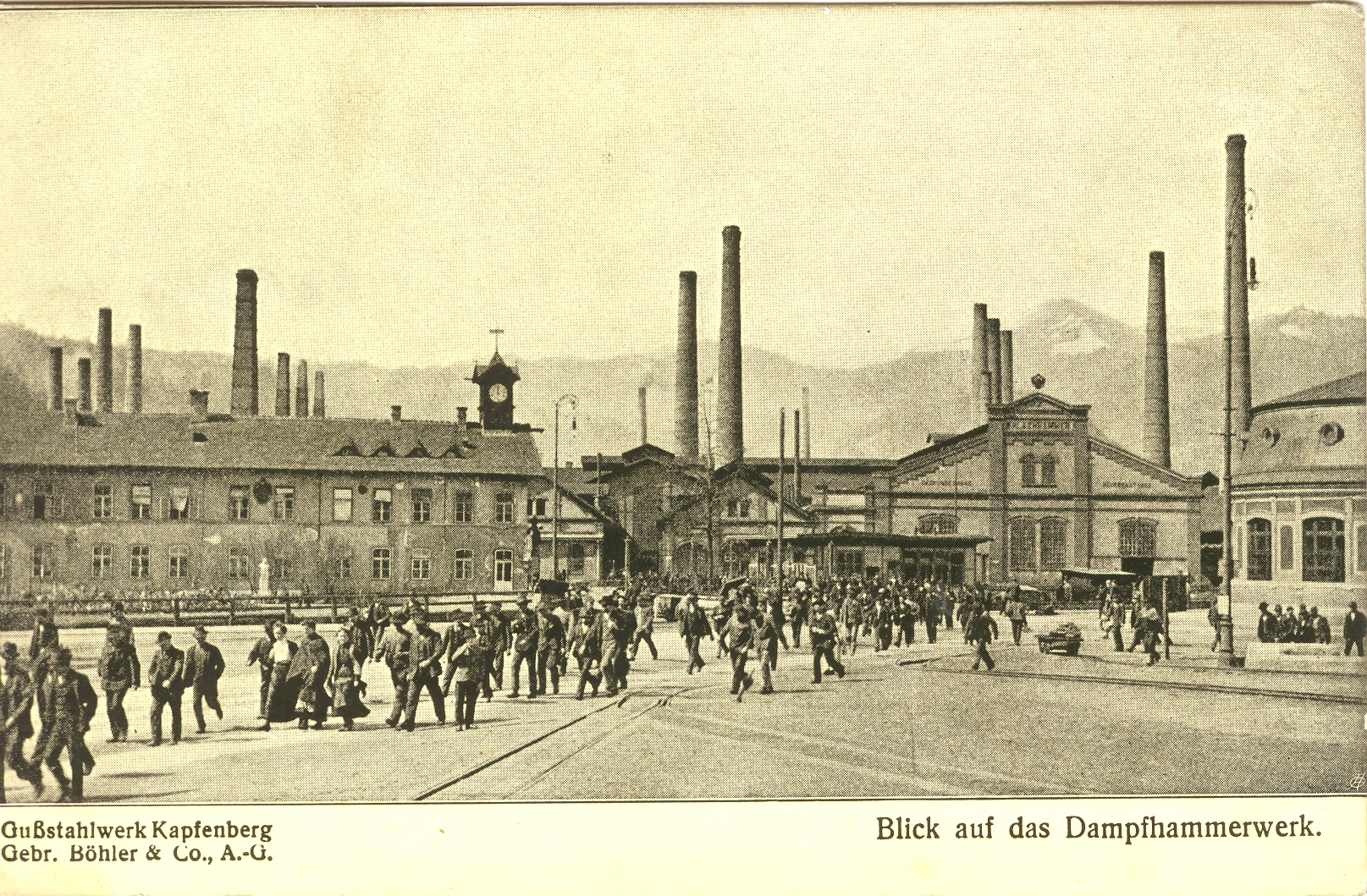 Blick auf das Dampfhammerwerk von Böhler in Kapfenberg