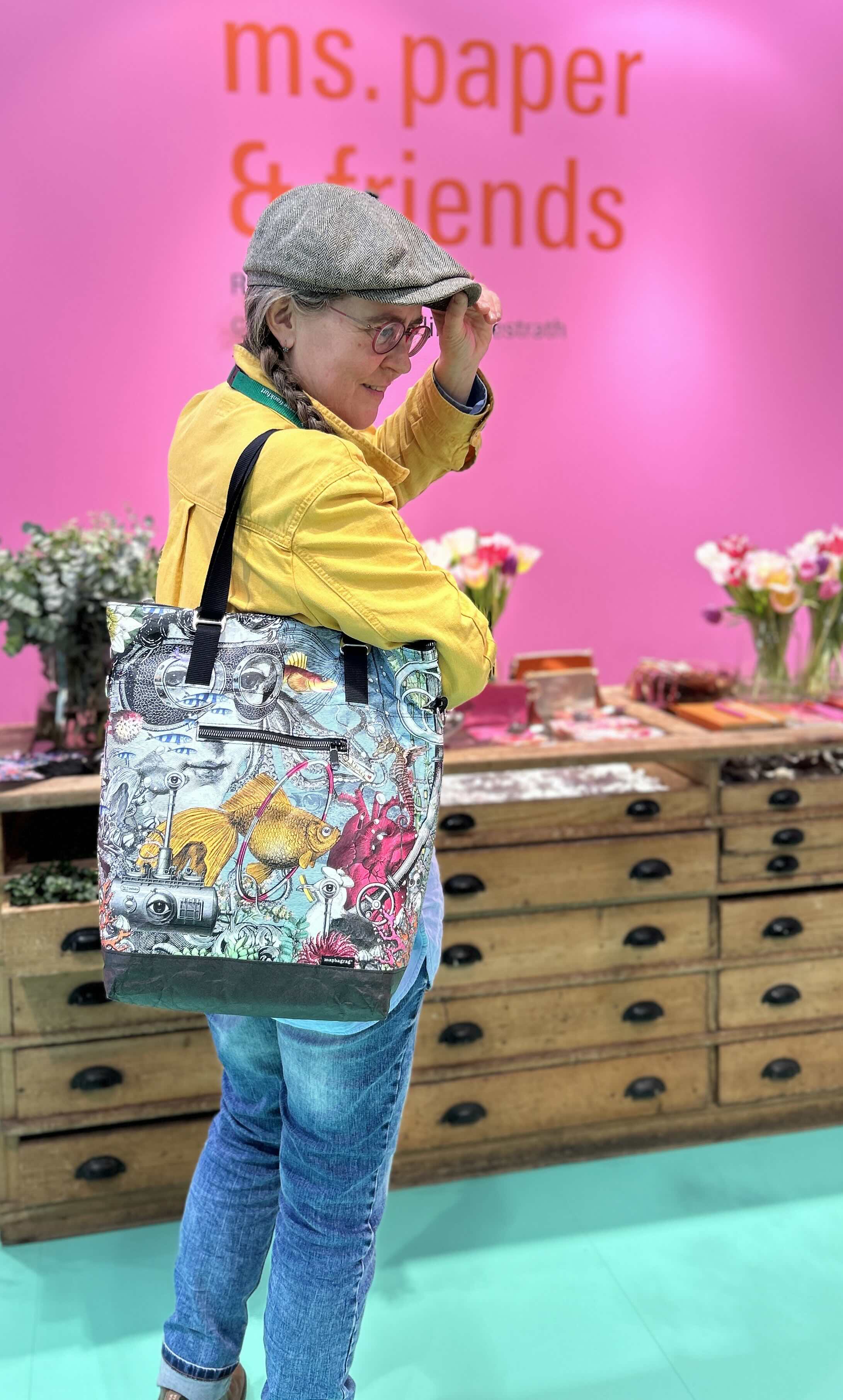 Pabuku-Tasche im farbenfrohem Design