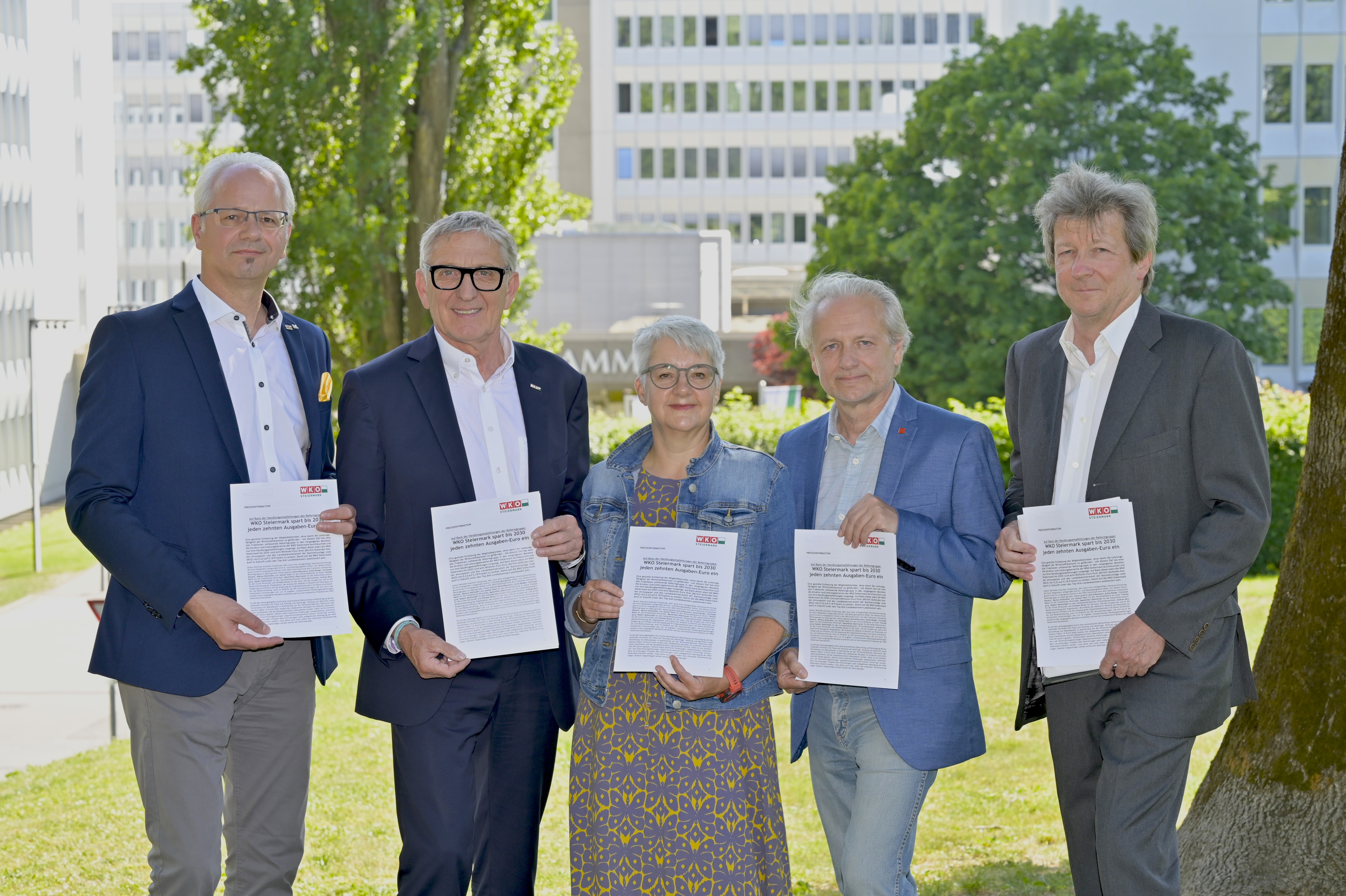 Thomas Kainz, Landesobmann Freiheitliche Wirtschaft, WKO Steiermark Pr&auml;sident Josef Herk, Landesobmann Wirtschaftsbund, Andrea Kern, Landessprecherin Gr&uuml;ne Wirtschaft, Robert Rothsch&auml;dl, gf. Landespr&auml;sident Sozialdemokratischer Wirtschaftsverband, Markus Ritter, Vizepr&auml;sident Industriellenvereinigung<br />
  