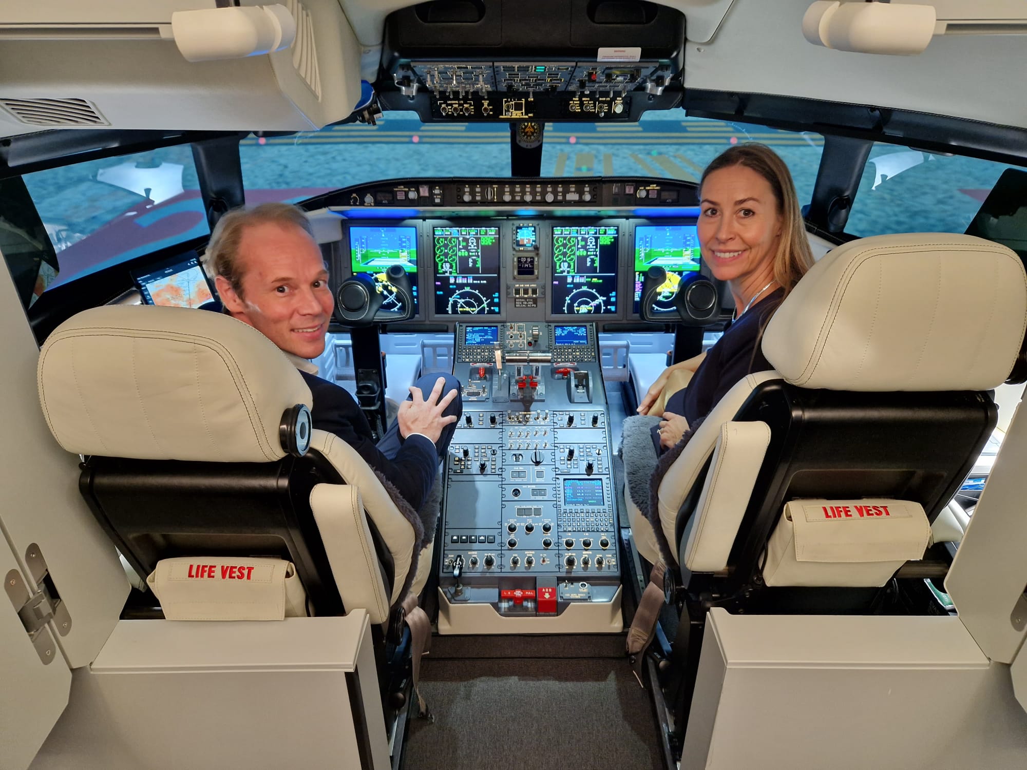 Christian Theuermann und Michaela Froehlich von Axis