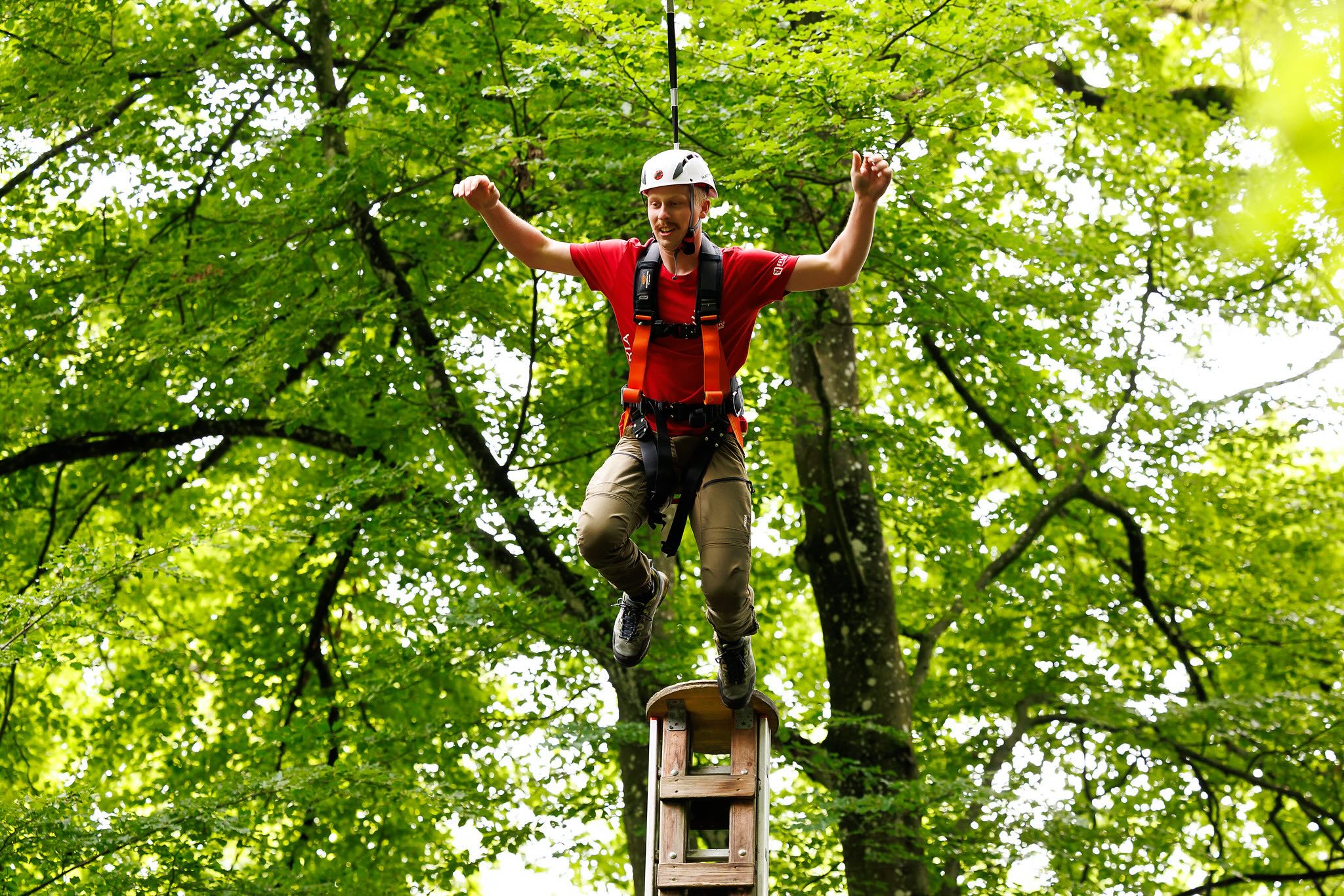 Der steirische Zimmerer Johannes Rieger im Kletterpark