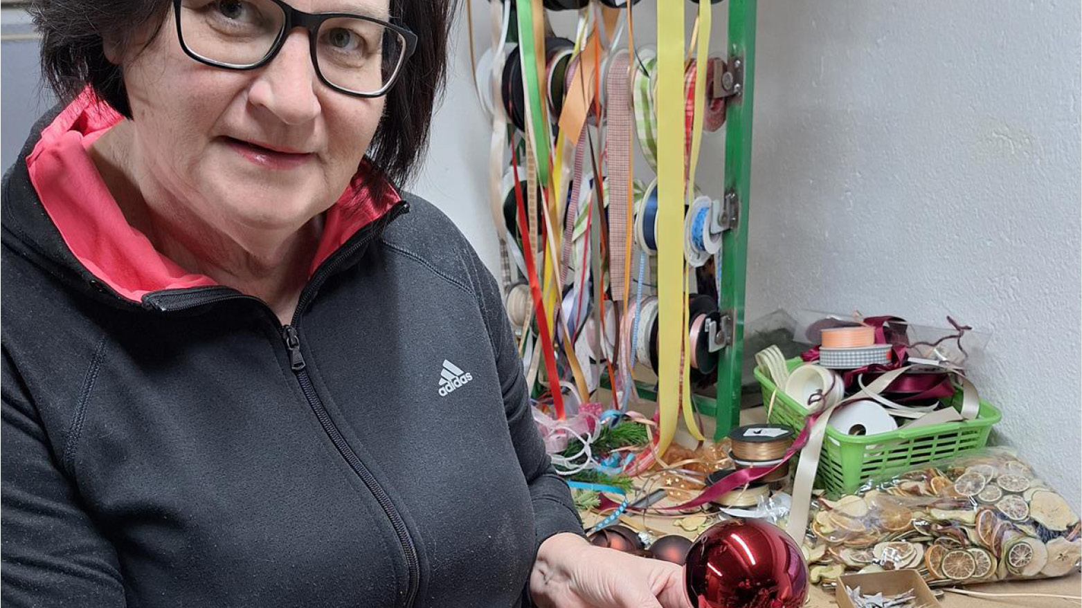 Anna Hirschmann bei der Arbeit