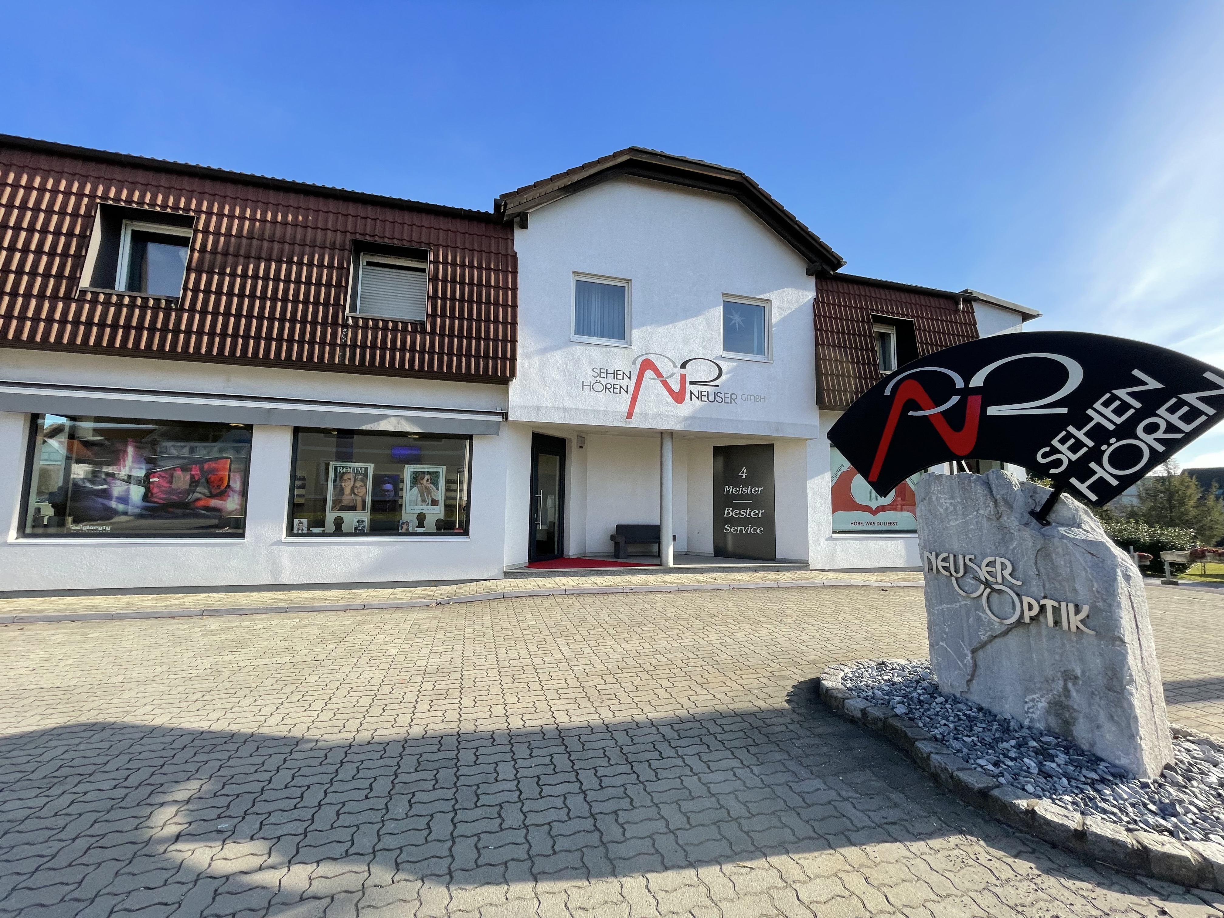 Neuser Sehen & Hören feierte im Vorjahr das 30-jährige Jubiläum. Hier sieht man das Gebäude