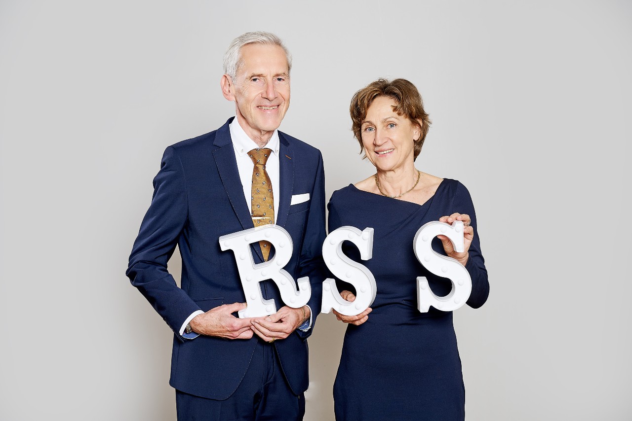 Univ.-Prof. Dr. Sonja Bydlinski und Herrn Hon.-Prof. Sen.-Pr&auml;s. d. OGH i.R. Dr. Johann H&ouml;llwerth 