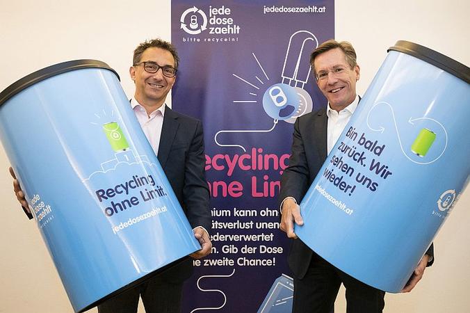  Axel Zuschmann (Ecker & Partner, links) und Christoph Scharff (ARA, rechts)