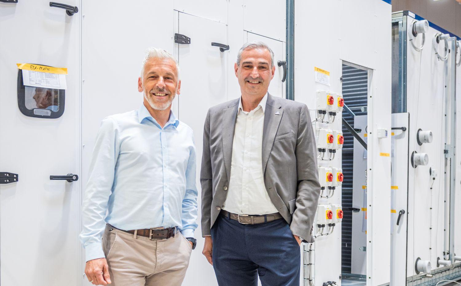 Gesch&auml;ftsf&uuml;hrer Manuel Conci (r.) und Gebietsverkaufsleiter Josef Pr&uuml;nster (l.) arbeiten mit dem gesamten Euroclima-Team daran die Position als Technologief&uuml;hrer der Branche zu festigen.<br />
