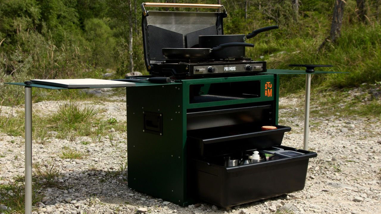Die Outdoor Küche von Sturm aus pulverbeschichtetem Aluminium.