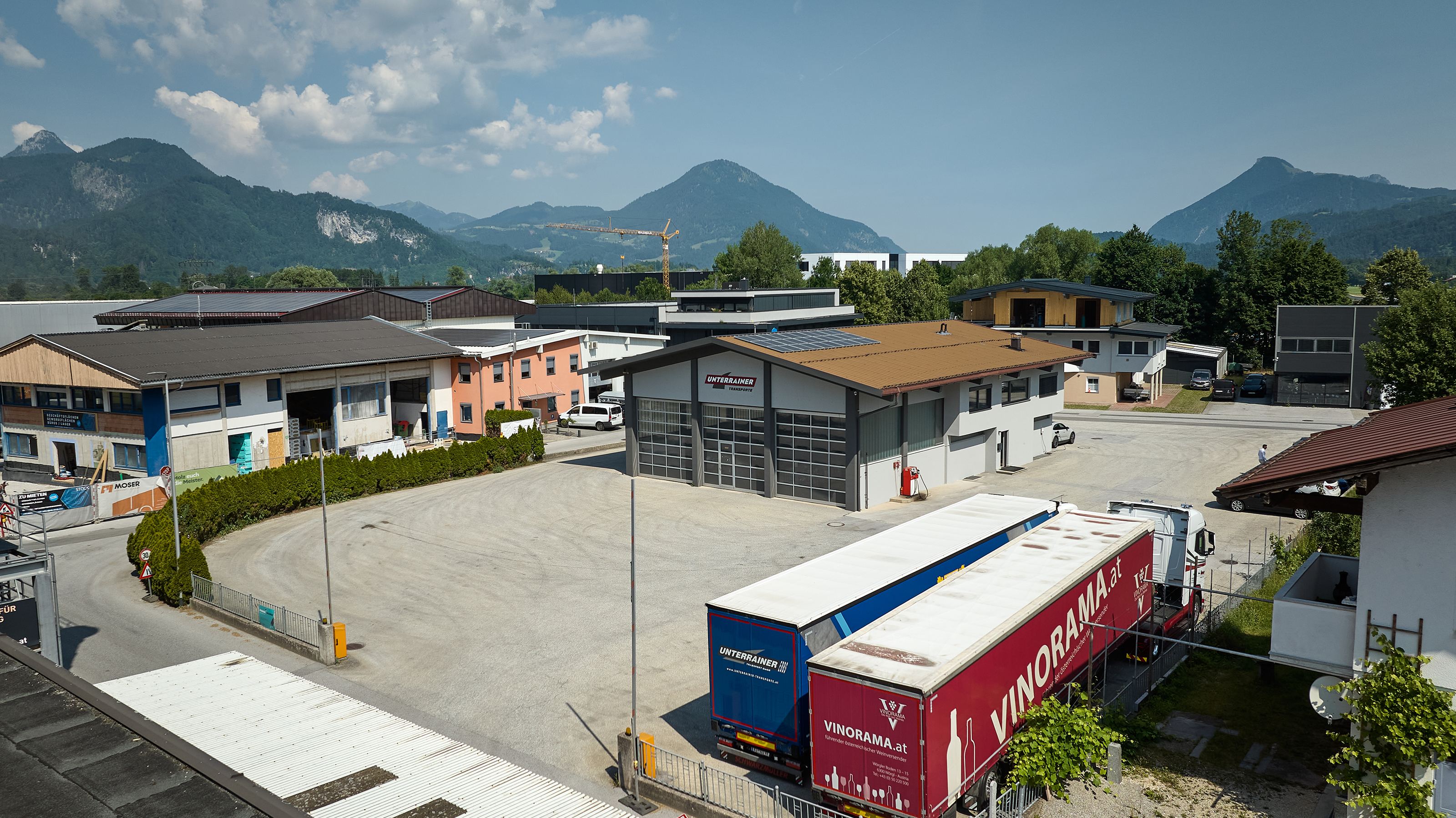 Unternehmensgeb&auml;ude der Firma Unterrainer Transport GmbH