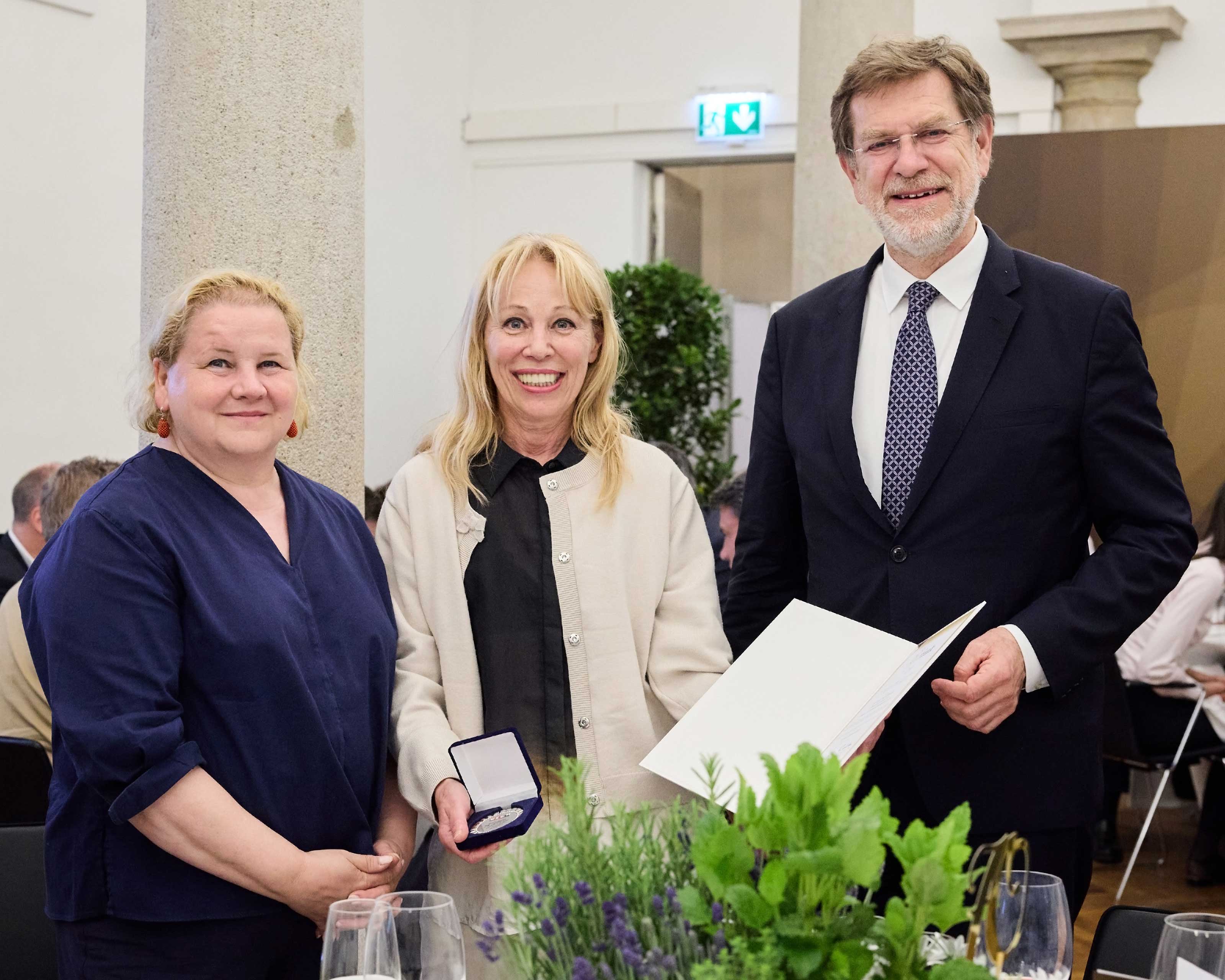 Korinna Schumann, Ingrid Reischl und Andreas Zakostelsky