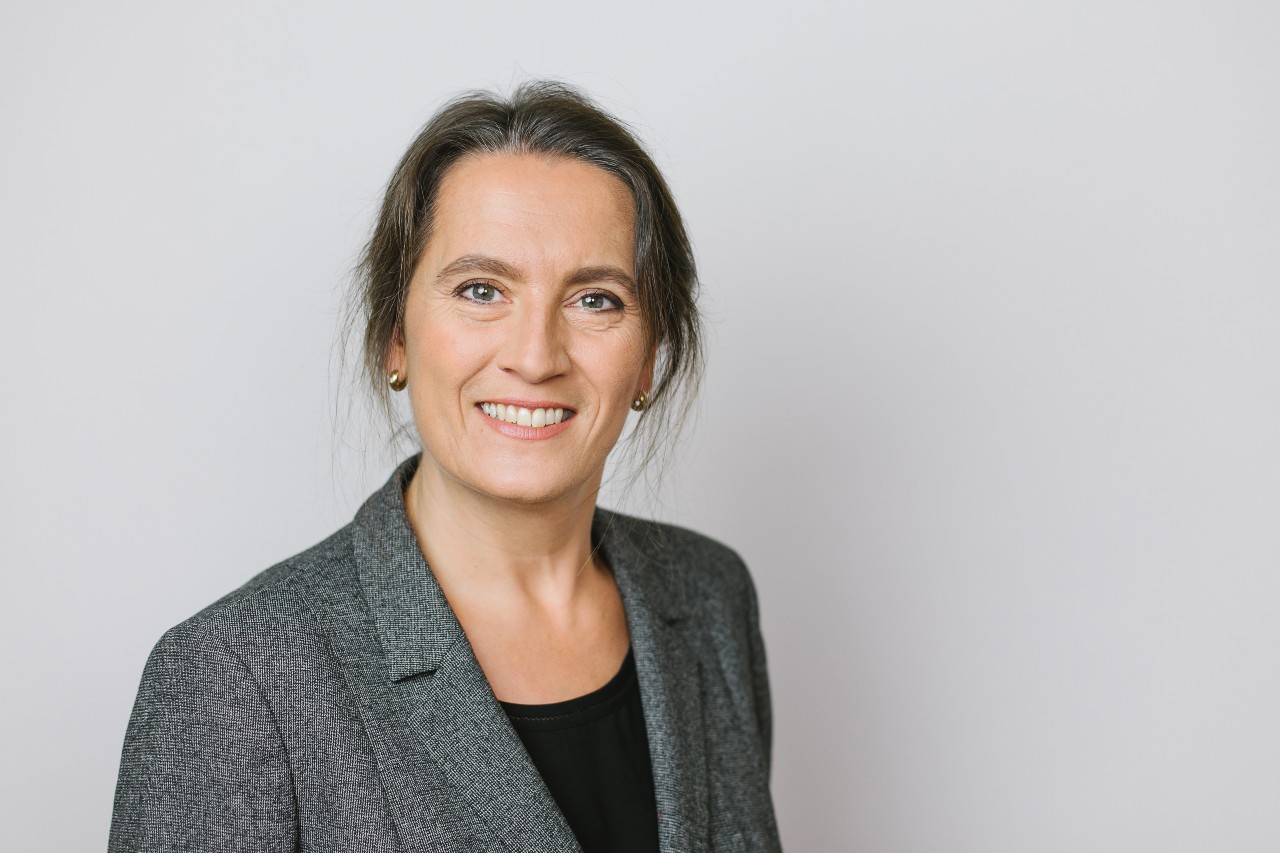 Portrait Dr. Hedwig Doloszeski 