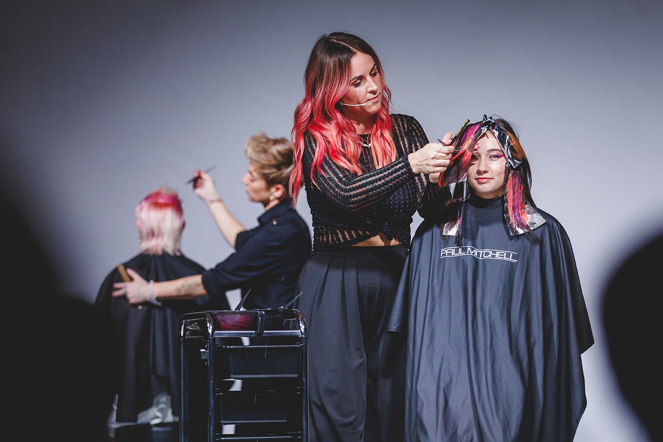 Inspirierende Frisurentrendshow von Paul Mitchell - WKO