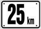25 km in schwarzer Schrift auf wei&szlig;er Tafel