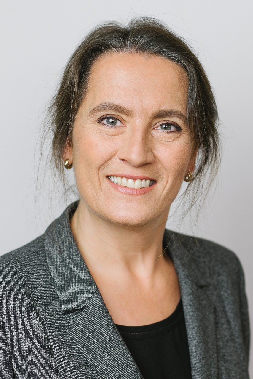 Portrait Dr. Hedwig Doloszeski 