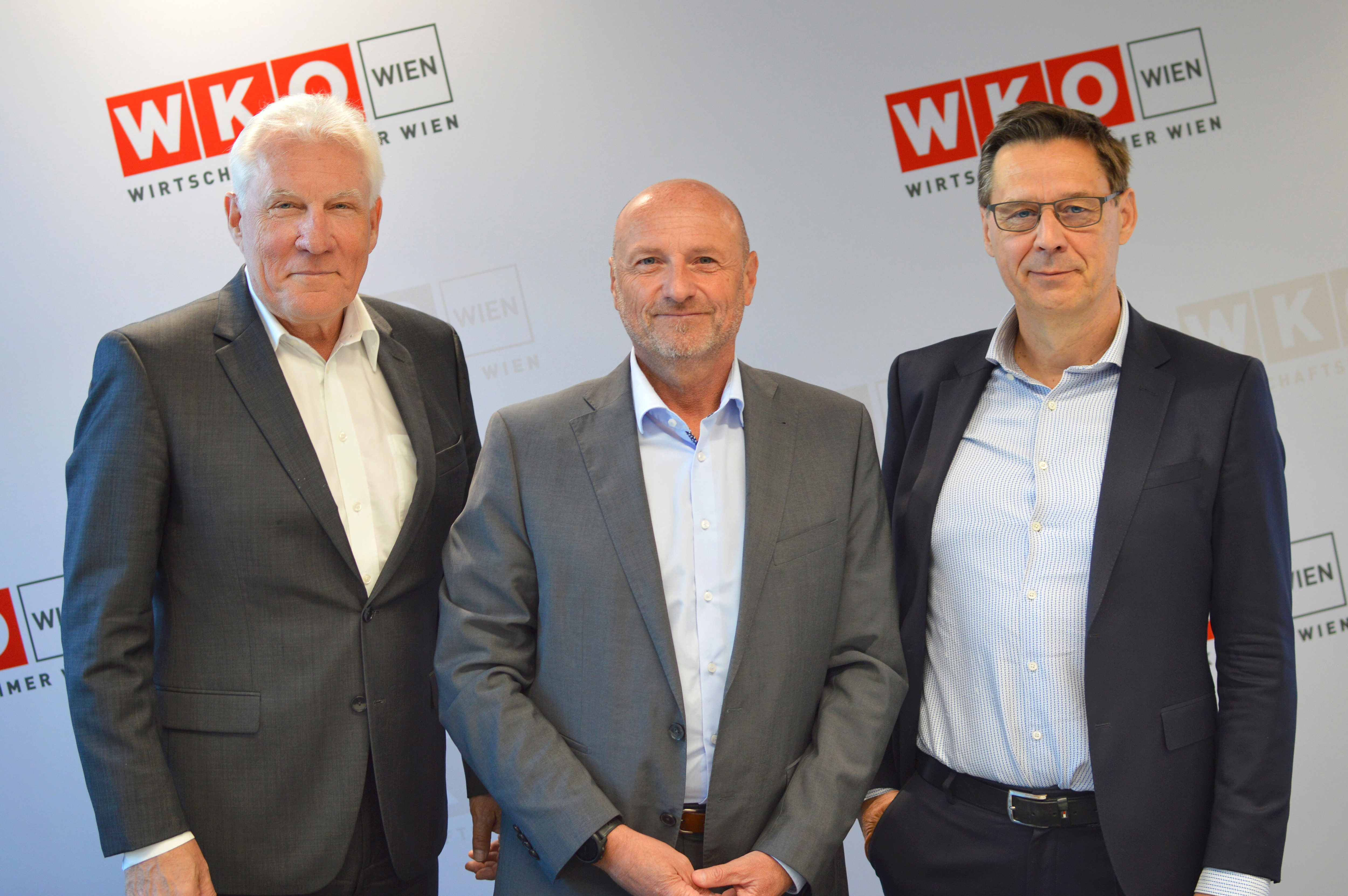 v.l.: Michael Pisecky (WK Wien), Paul Steurer (GBV), Alexander Bosak (Exploreal) 