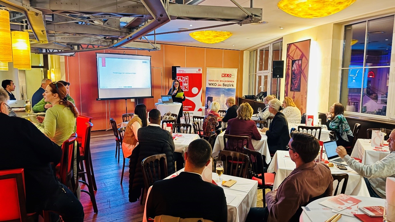 Silvia Lang - erstes erfolgreiches WKOimBezirk